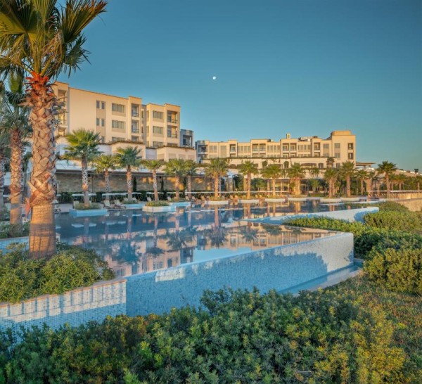 XANADU ISLAND HIGH CLASS